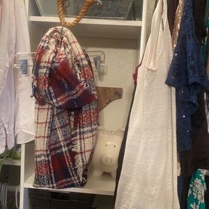 Maroon, White, & Navy Blanket Infnity Scarf